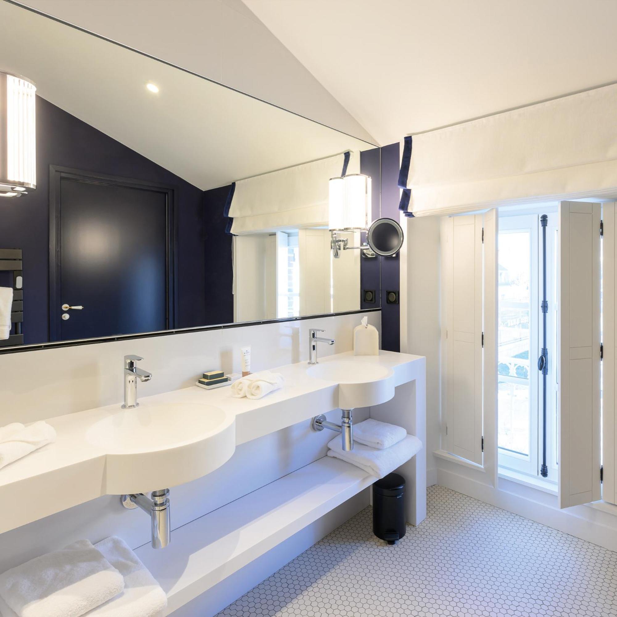 Les Suites Bb, Champagne Besserat De Bellefon Épernay Eksteriør billede